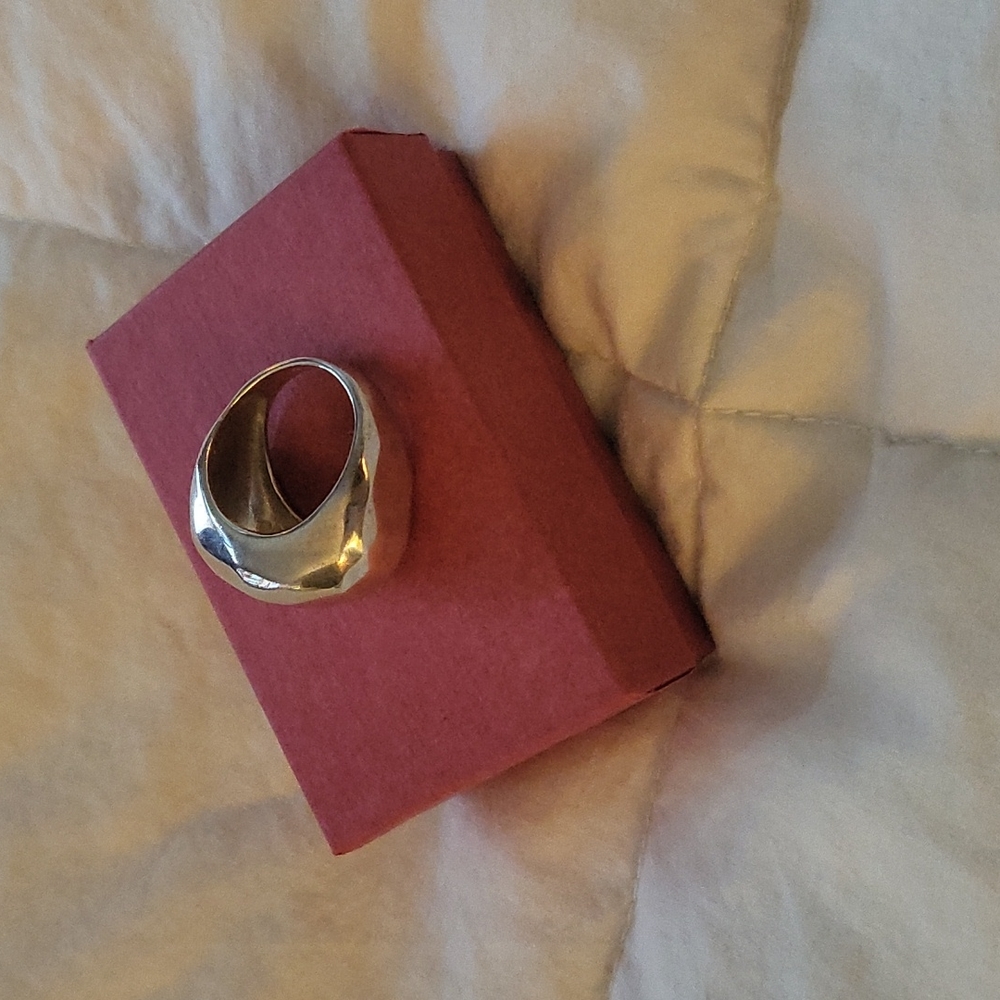 Silver Dome ring Size 7